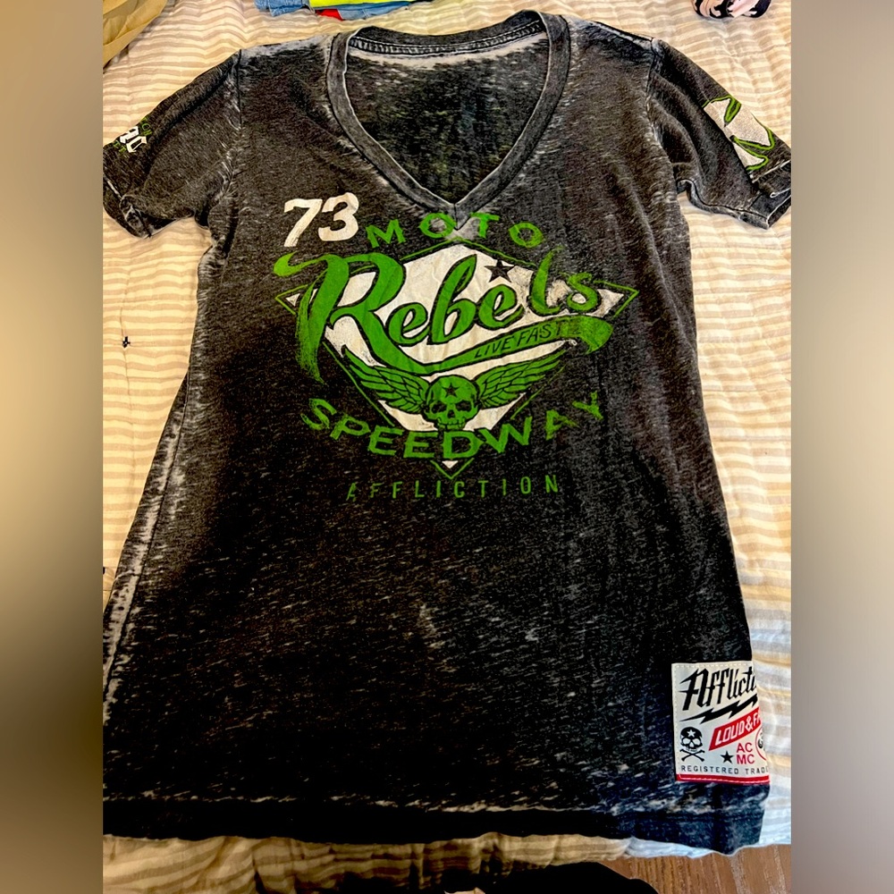 Affliction t shirt
